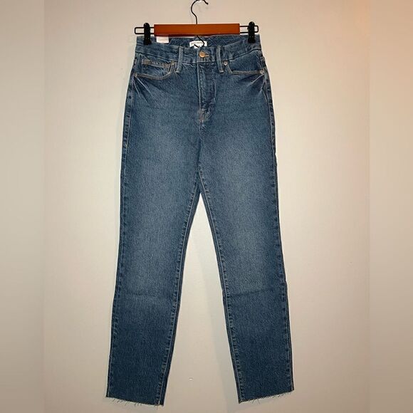 Good American Good Classic Raw Hem High Rise Jeans Blue940 - Picture 4 of 10